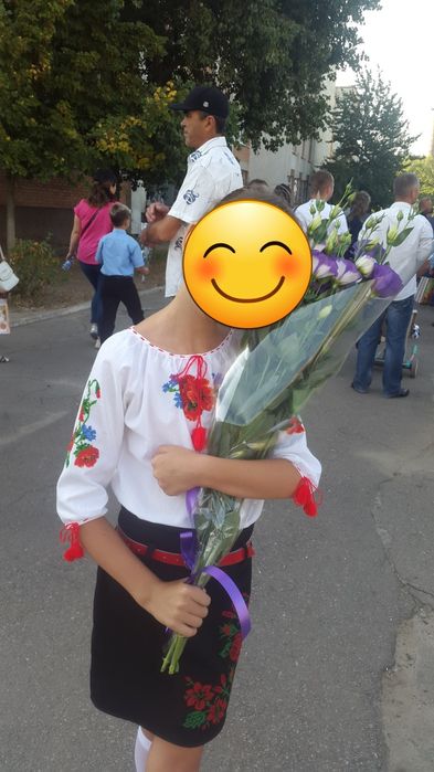 Вишивка ручної роботи на 9-10років