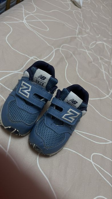 Кросівки new balance