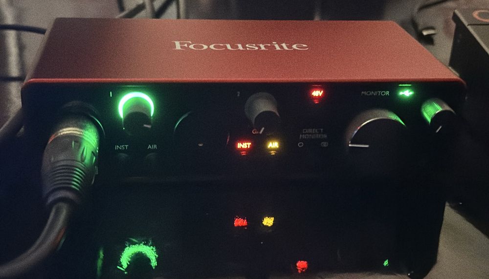 focusrite scarlett 2i2 3rd gen - Купить студийное оборудование