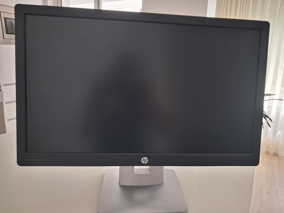 Computador de secretária