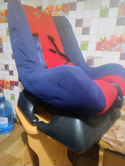 Автокрісло дітяче, Бустер.