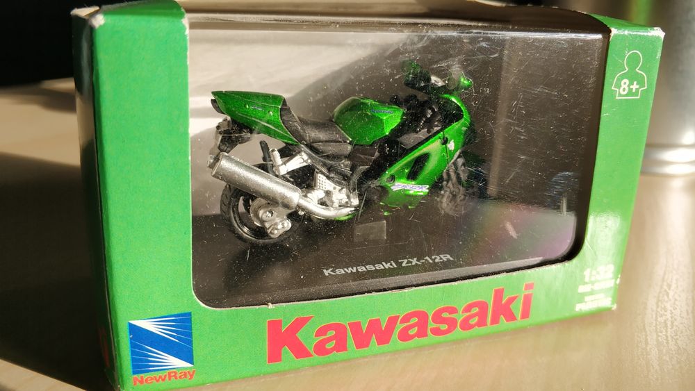Diversos Carros de Colecção: BMW, VW, Kawasaki