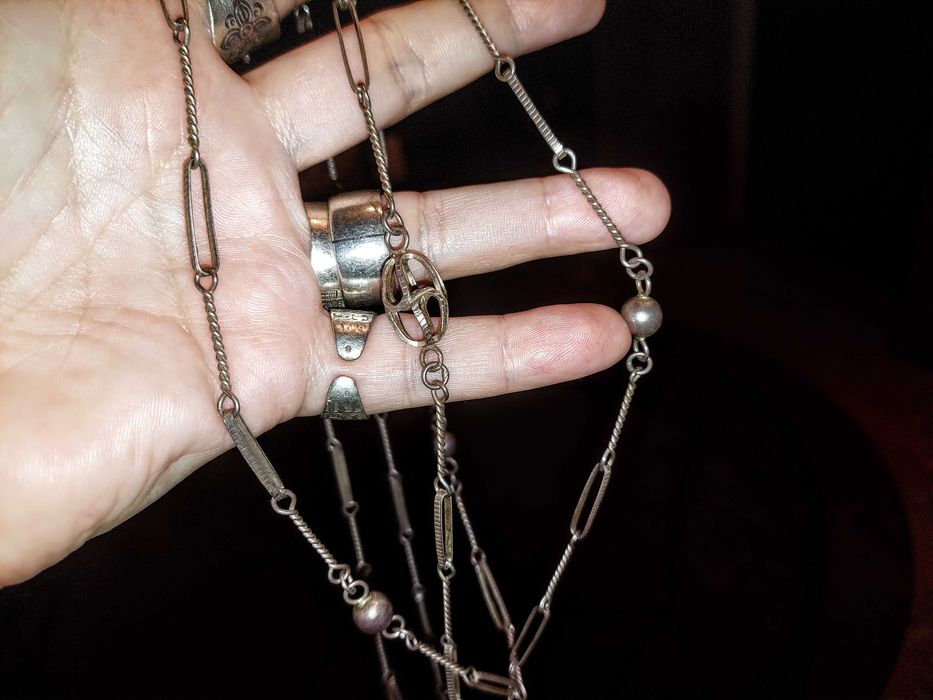 Rytosztuka naszyjnik