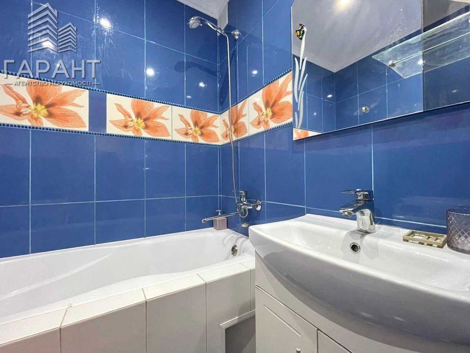 Продам 2-х кімнатну квартиру. Проспект Свободи (Прокоф’єва).
