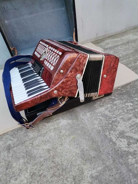 Аккордеон Теза аккордеон