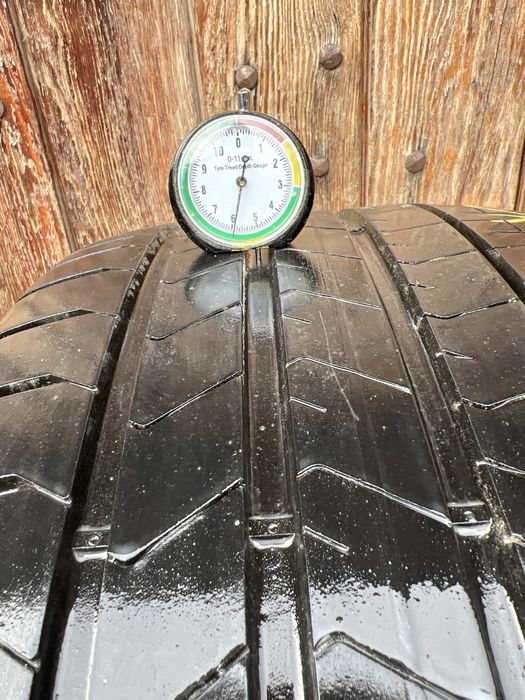 Opona pirelli 265/35/21 pojedynka