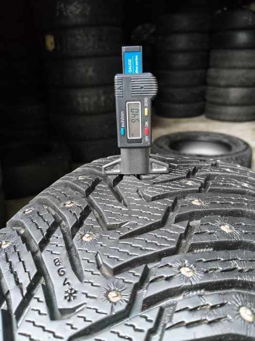 Nokian Hakkapeliitta 8 SUV 225/60r17 4шт, 9,4мм, ЗИМА. Привезены из Финляндии