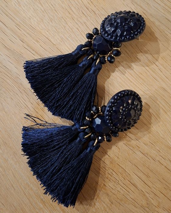 Kolczyki - chwosty granatowe