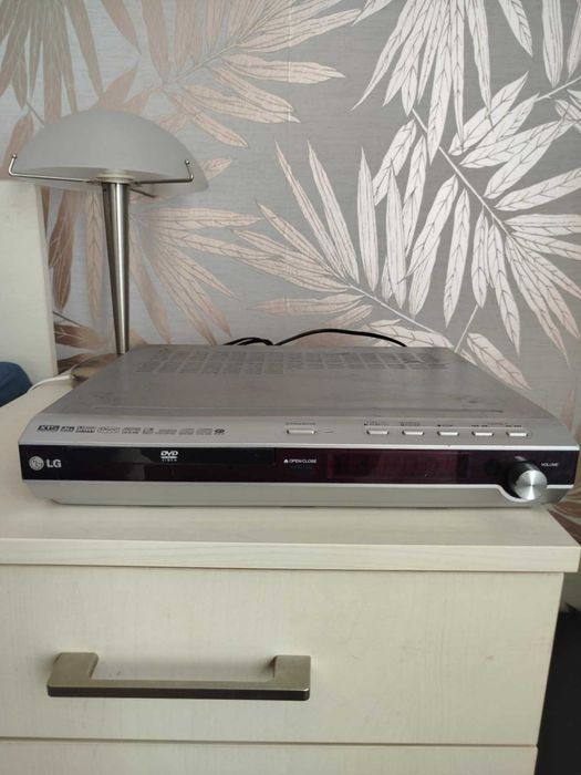 Kino domowe LG LH-T250SC