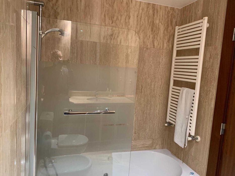 Apartamento T1 no Lumiar em condomínio fechado