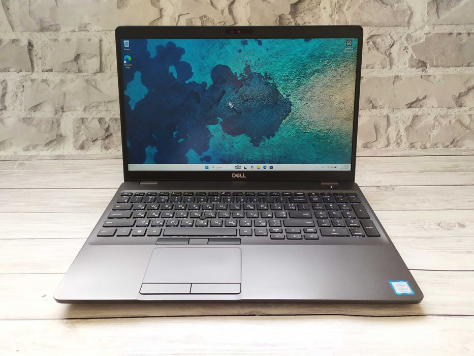 Dell Precision 3541 FHD IPS i7-9850H/16GB DDR4/512GB/NVIDIA P620 4GB