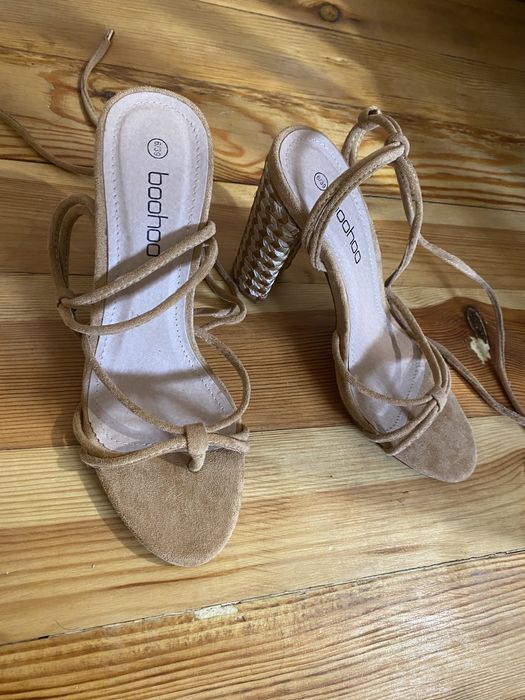 Босоніжки Boohoo