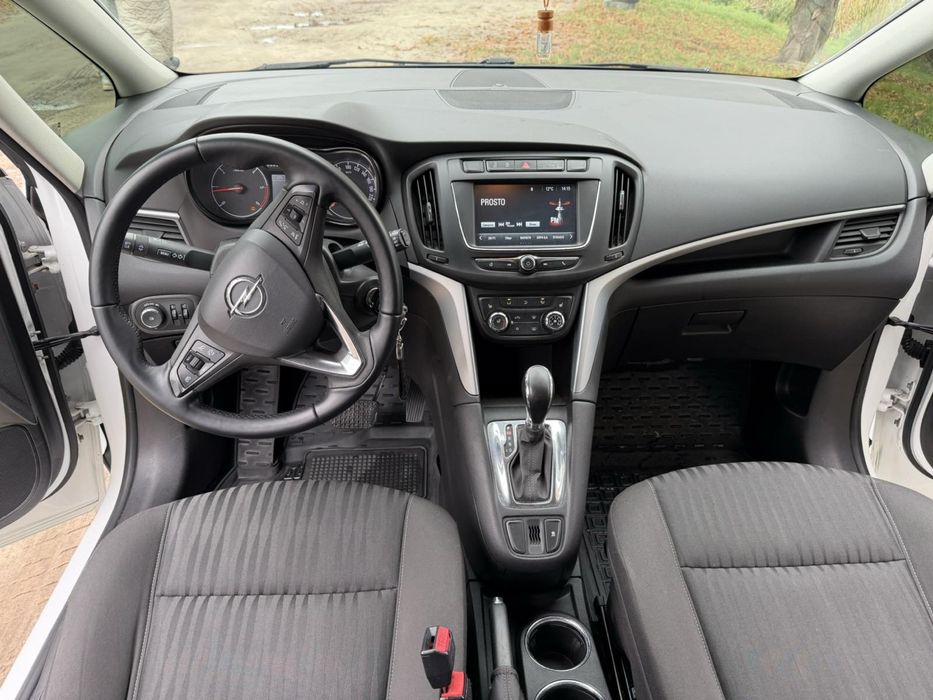 Прода Opel Zafira 2017 2.0d