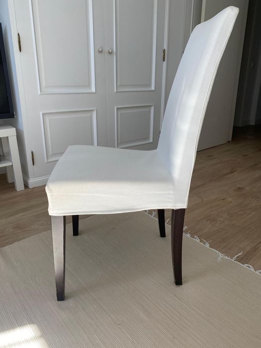 Mesa de Refeições, Cadeiras e Móvel para TV