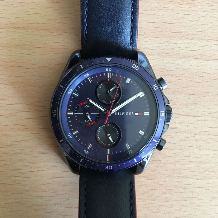 Vendo relógio Tommy Hilfiger novo