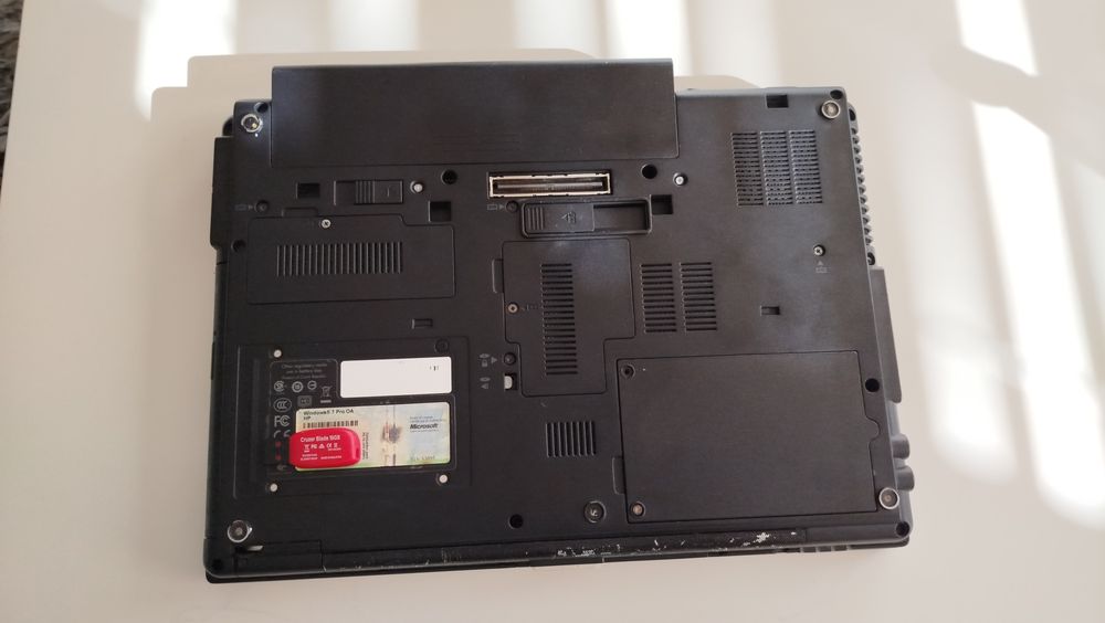 HP Elitebook 8440p i7 m620 SSD 4GB RAM  DDR3