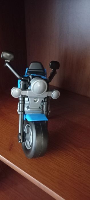 Игрушка для мальчиков мотоцикл
