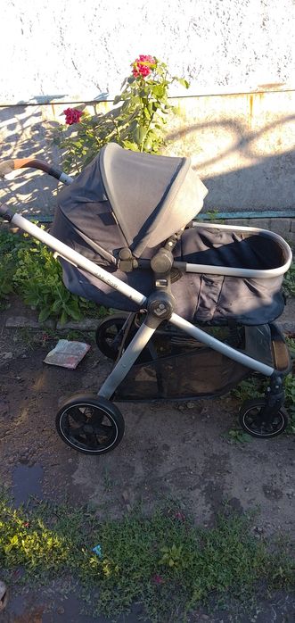 срочно продам коляску