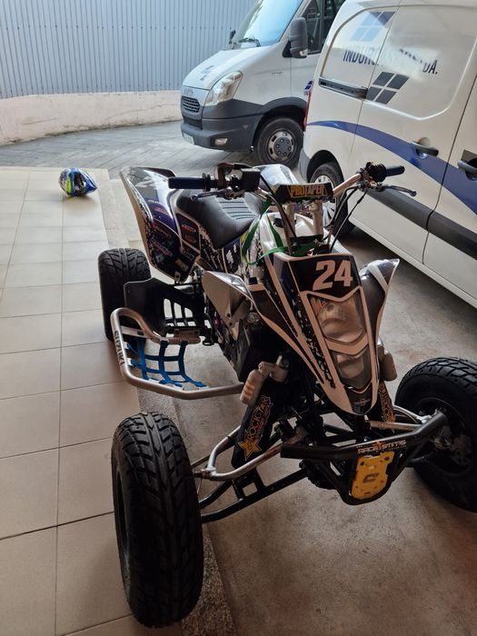 Suzuki ltz 400   moto 4