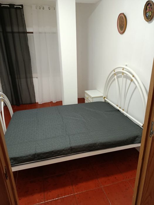 Apartamento com Licença Habitacional  T2 Renovado em Santa Clara, Coimbra – A 2 minutos do Lidl
