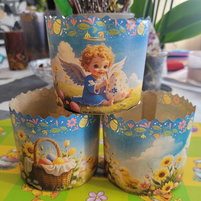 Papierowe foremki dla pieczenia babek, kulicze