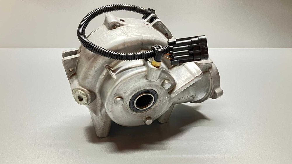 Polaris Sportsman Dyfer most