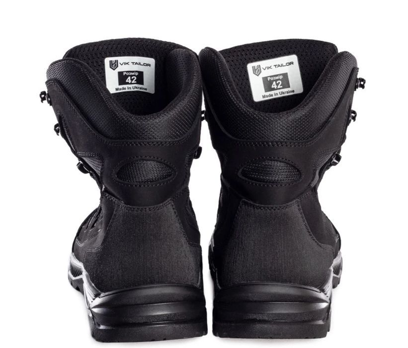 Тактические черные кожаные зимние кроссовки берцы  42 р.