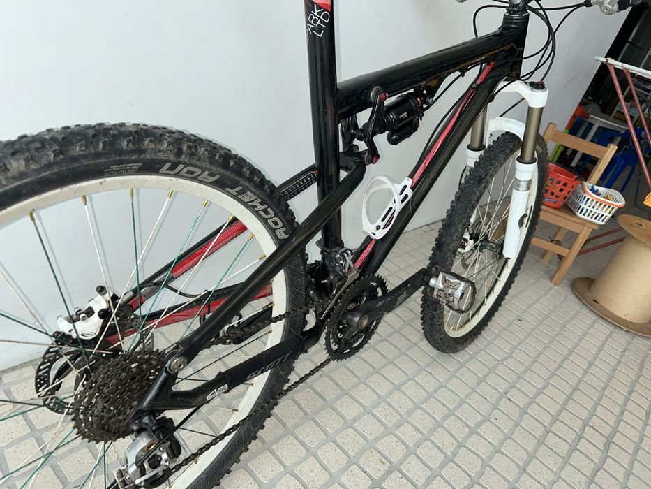 Bicicleta carbono Scott Spark LTD 26 M