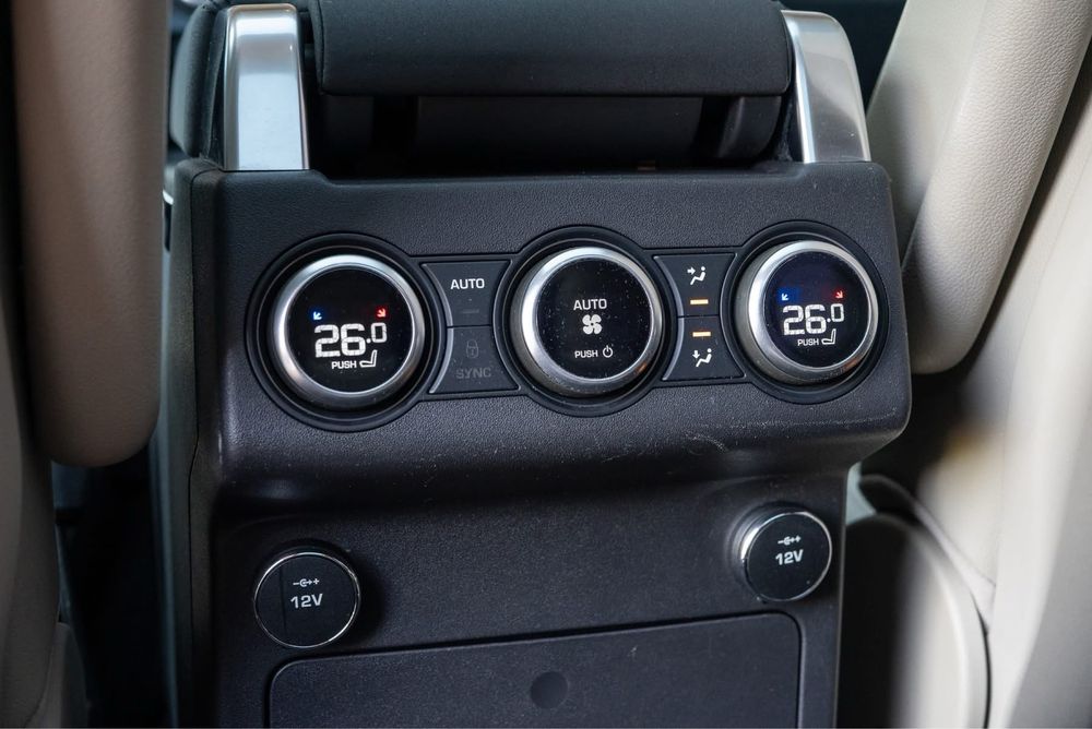Land Rover Discovery 5  L462 HSE foto 3