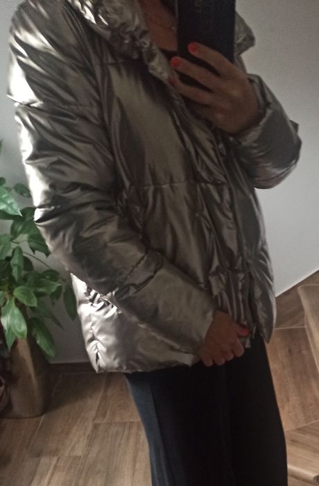 Ciepła kurtka Mohito 34/36