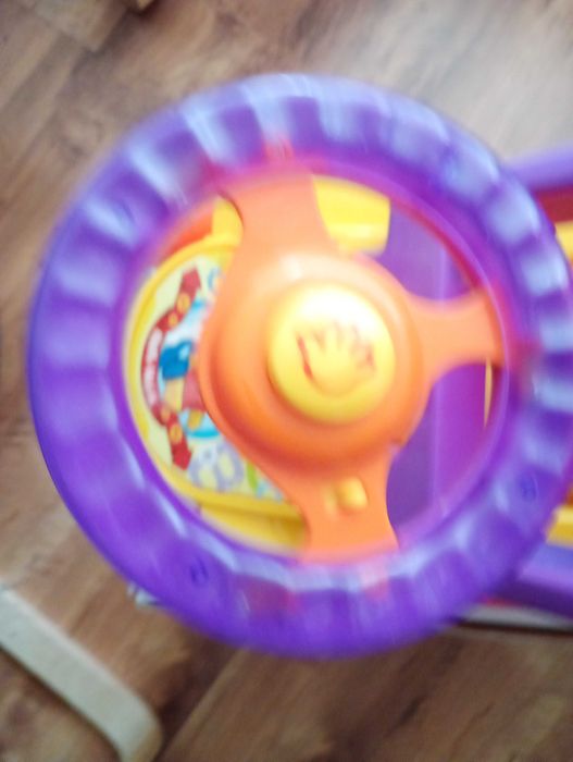 Jeździk chodzik pchacz interaktywny baby walker 18M+