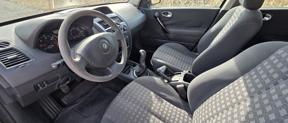 2006 - Renault Megane 1.5 DCI Económico