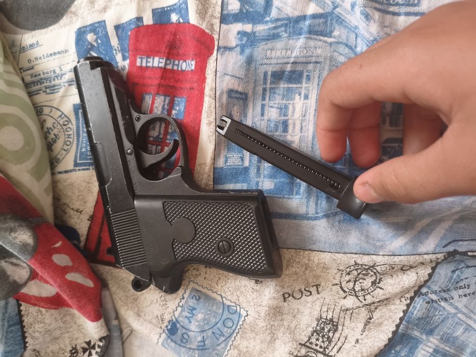 Продам пістолет zm21