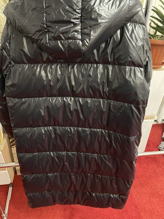 Жіночий пуховик