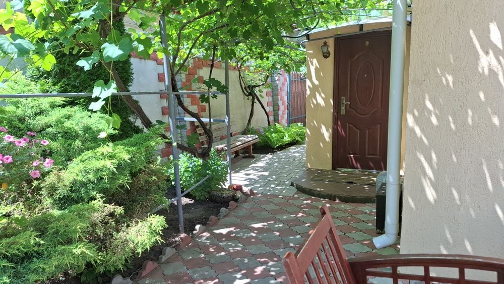 Сдам  дом Фонтанке 2 ,отдельно стоящий гостевой домик