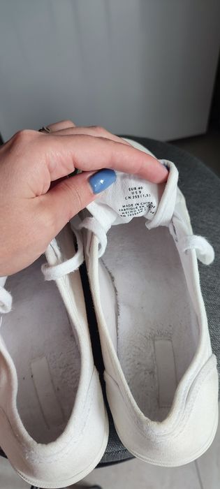 Кроссовки H&M 40 размер.Кеды.