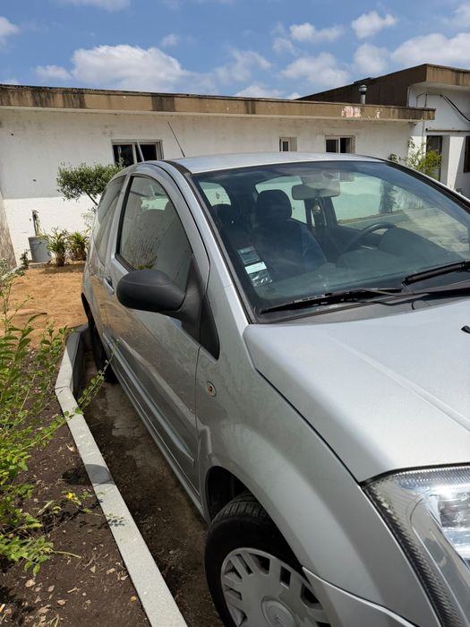 Citroen c2  1.1 2004 foto 2