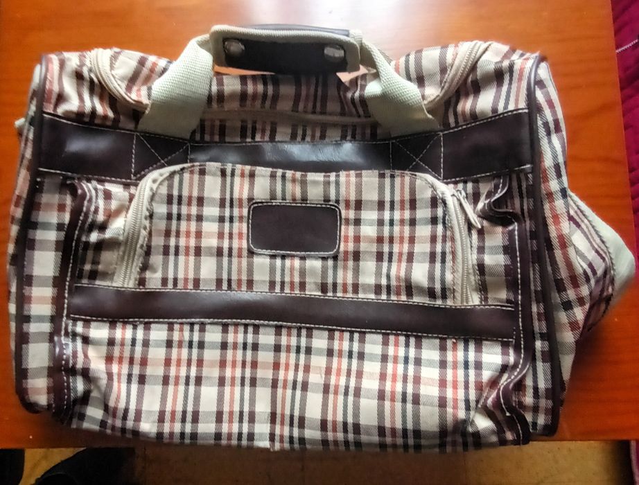 Pequeno saco de viagem