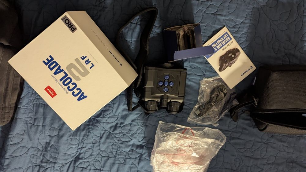 Тепловізійний бінокль з лазерним дальноміром Pulsar Accolade2 XP50PRO