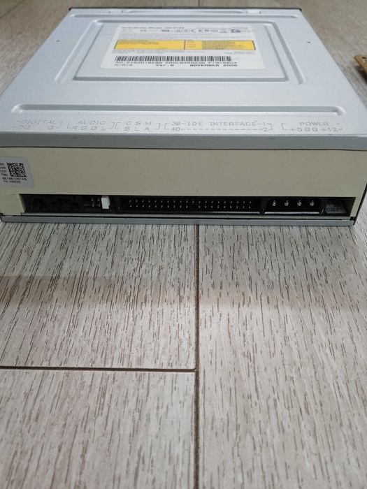 100% sprawna płyta główna ASUS P5VDC-TVM z procesorem pamięć + gratis