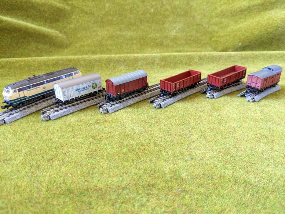 Железная дорога Piko N 1:160 с Звуковым тепловозом цифровой  комплект