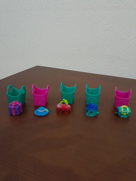 Shopkins холодильник и наборы .