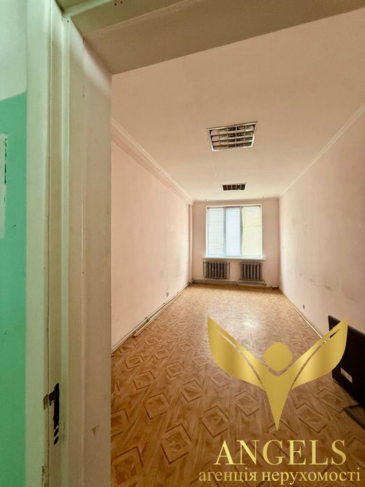 Оренда автономного поверху 382 м2 під офісні приміщення, окремий вхід