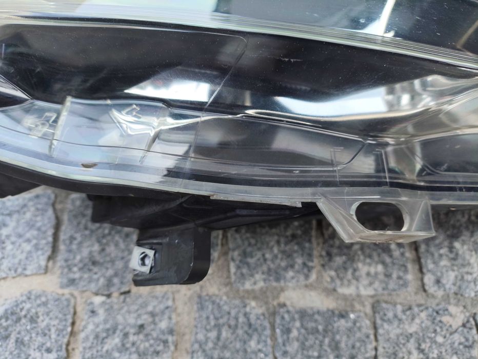 Faróis Óticas Opel Astra J