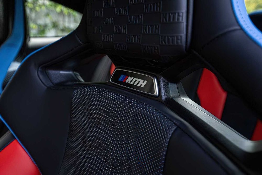BMW M4 Competition      2022