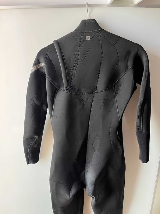 Fato de surf neoprene 4/3 mm Homem - 900 preto Tamanho Novo