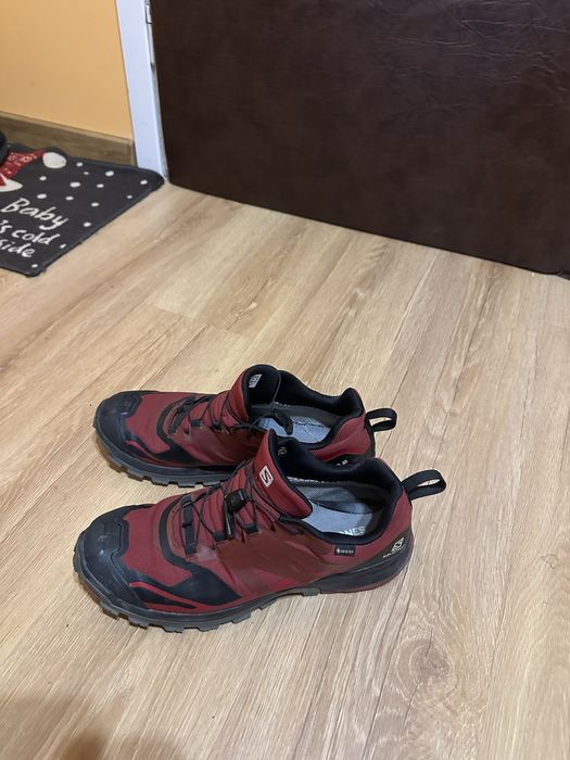 Buty  salamon w dobrym stanie