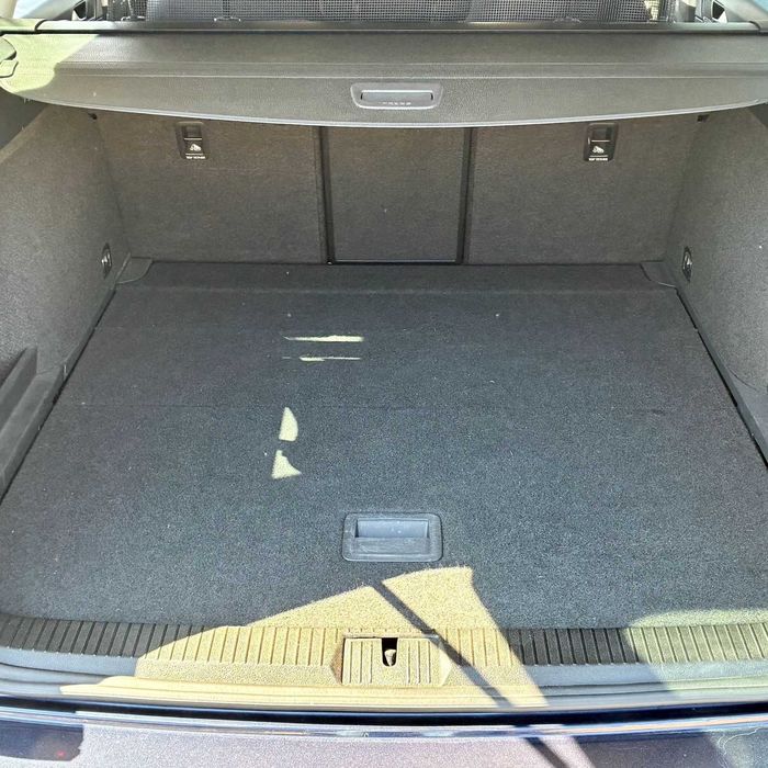 VW Passat Variant 1.6 TDi Confortline · Nacional