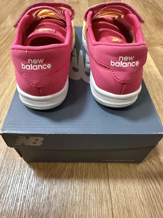 Кроссовки New Balance 35 р (М 3 US 23 см по стельке)
