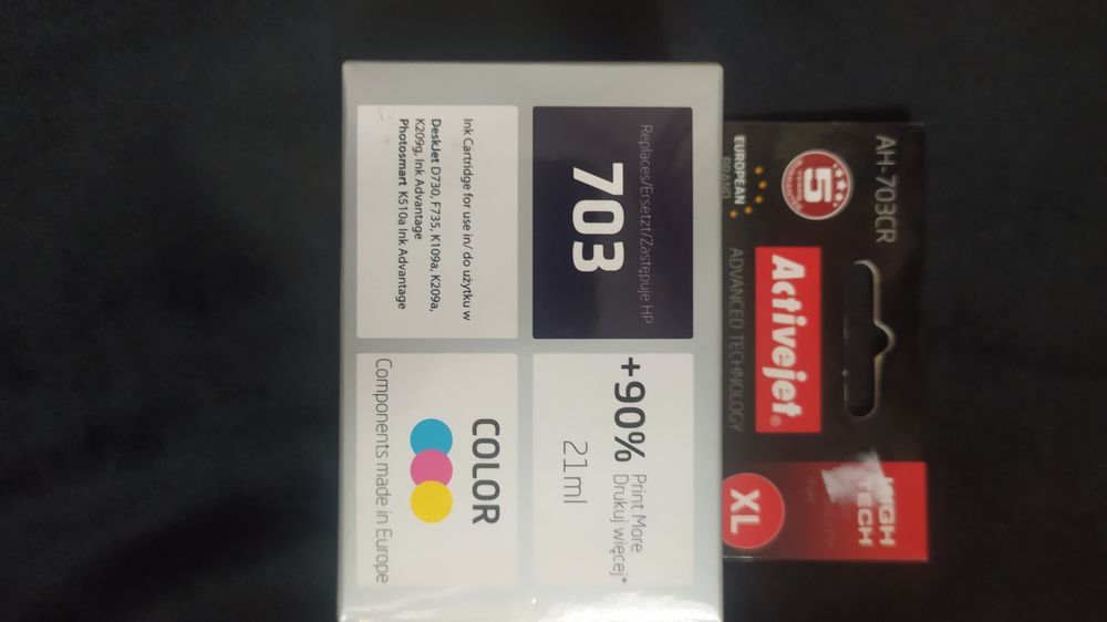 Tusz 703 pasuje do deskjet color